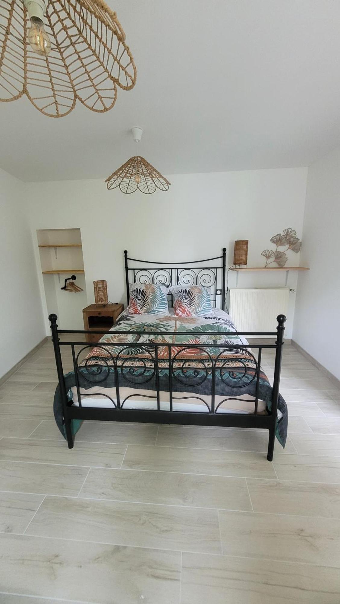 Le Truc En Plus, Accessibles Pmr, Appartement 45 M2 Mitoyen Dans Une Maison Avec Un Autre Appartement Guerard Exterior photo